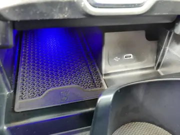 MERCEDES-BENZ C 180 Avantgarde