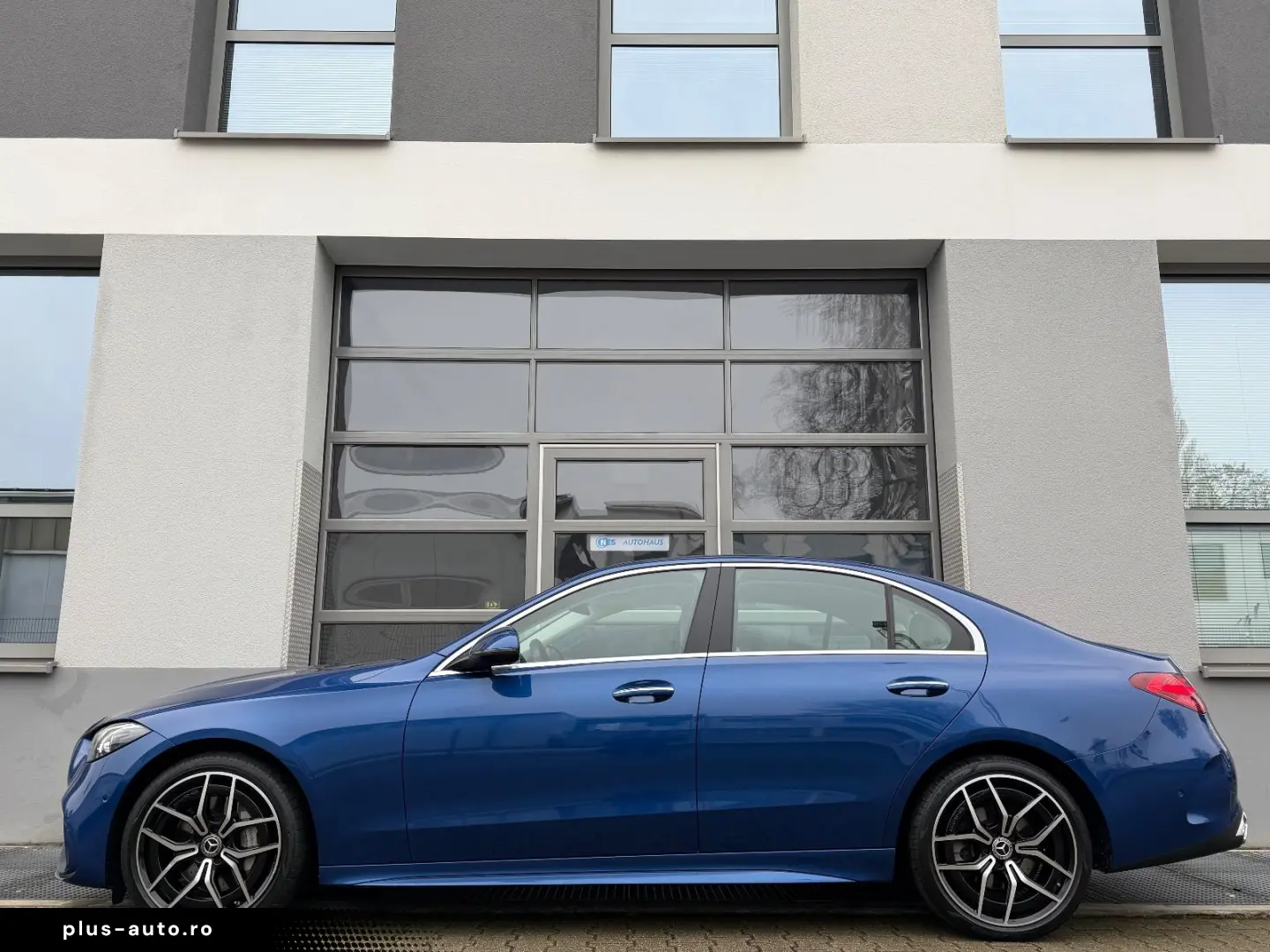 MERCEDES-BENZ C 300d AMG BURMESTER