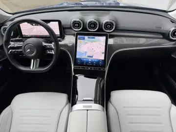 MERCEDES-BENZ C 300d AMG BURMESTER
