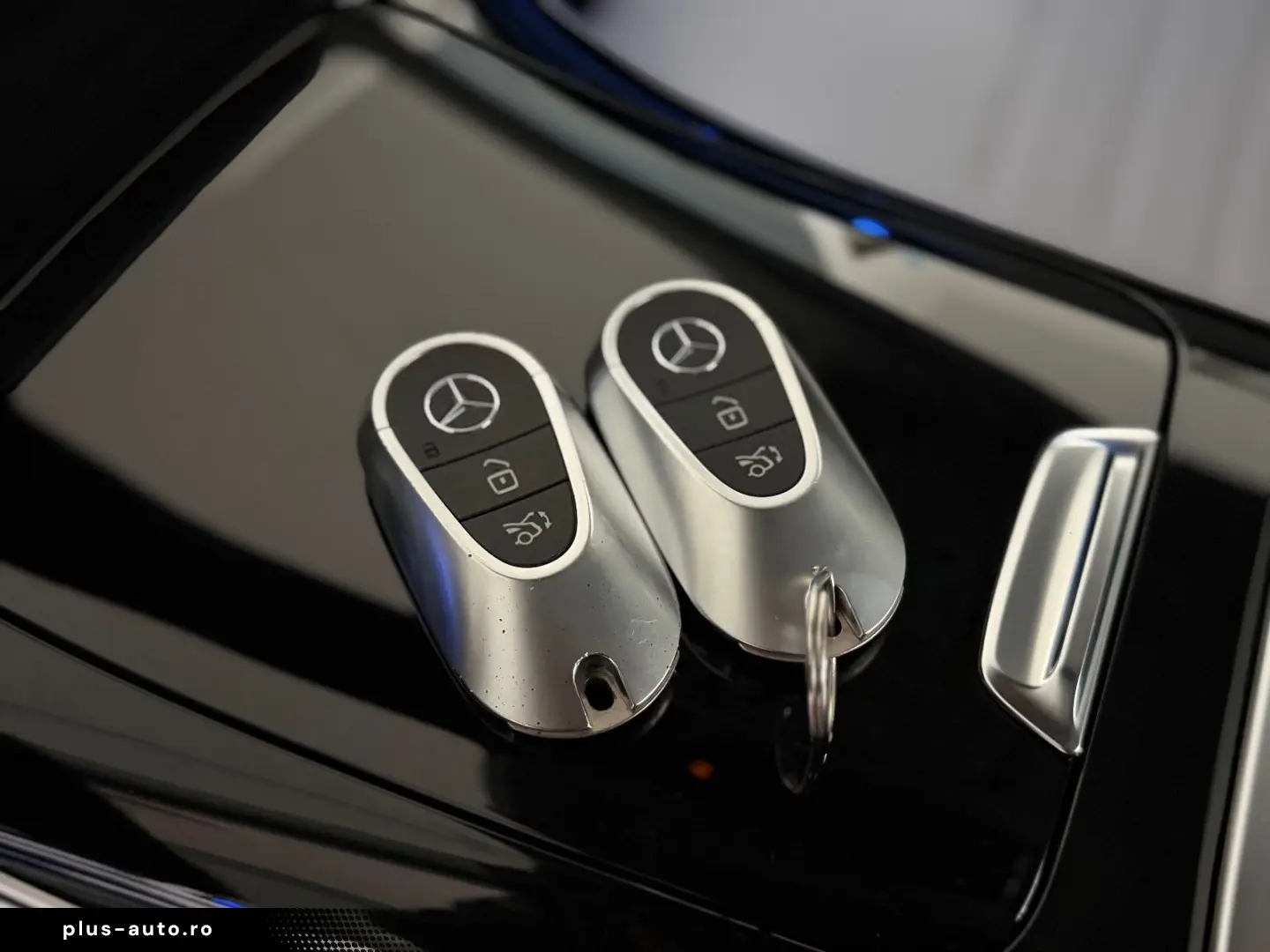 MERCEDES-BENZ C 300d AMG BURMESTER