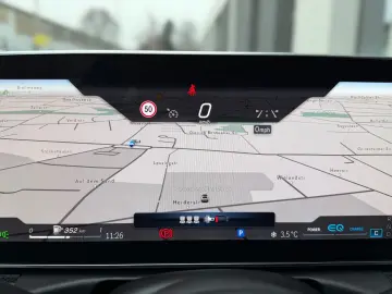 MERCEDES-BENZ C 300d AMG BURMESTER