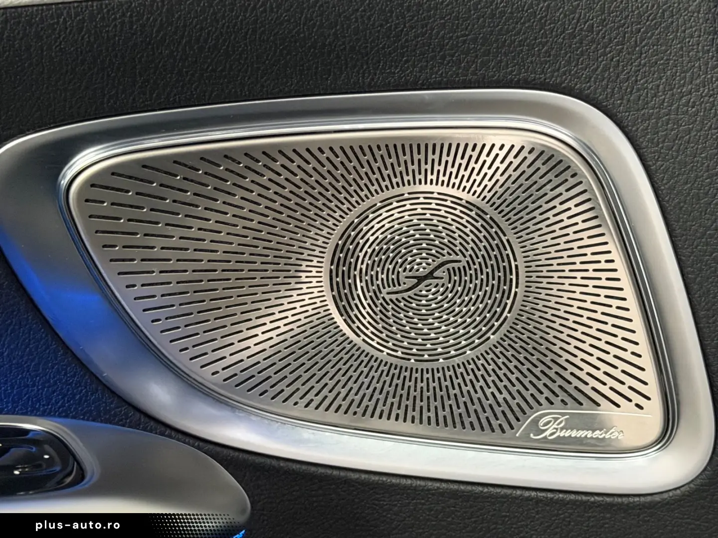 MERCEDES-BENZ C 300d AMG BURMESTER