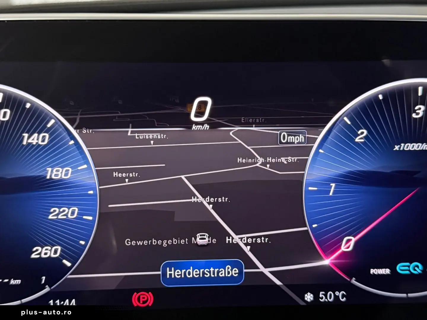 MERCEDES-BENZ C 300d AMG BURMESTER