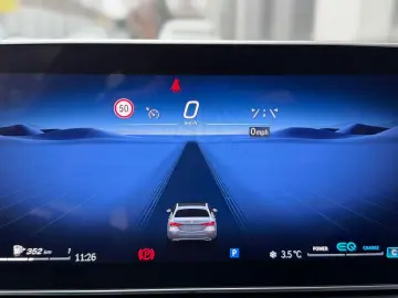 MERCEDES-BENZ C 300d AMG BURMESTER