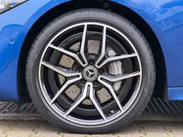 MERCEDES-BENZ C 300d AMG BURMESTER