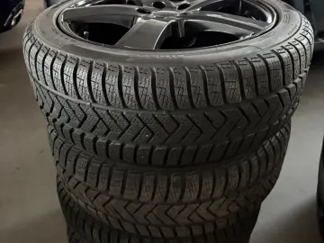 MERCEDES-BENZ C 300d AMG BURMESTER