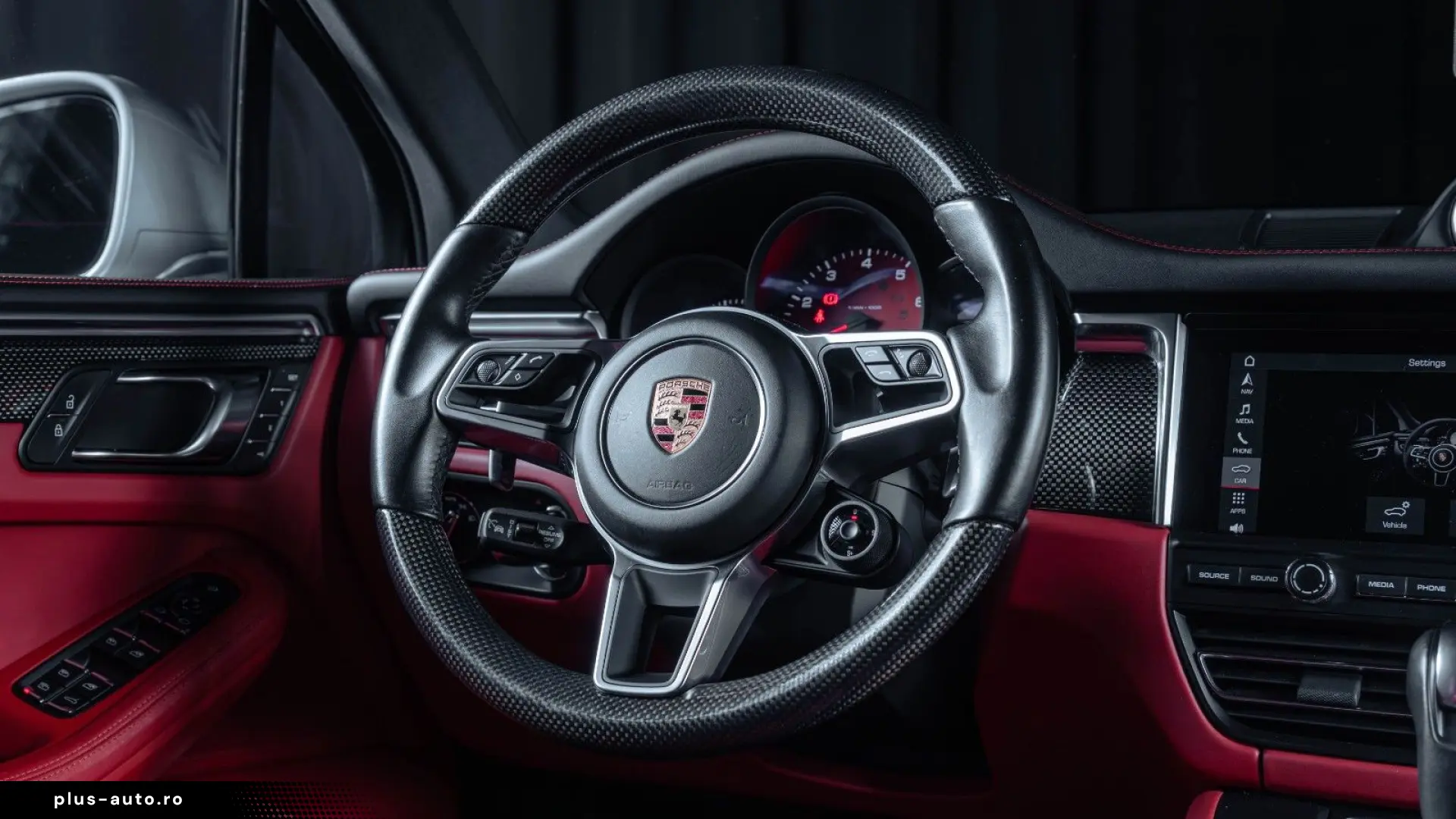 PORSCHE Macan S BOSE Pneumo Pano Sport Chrono ACC