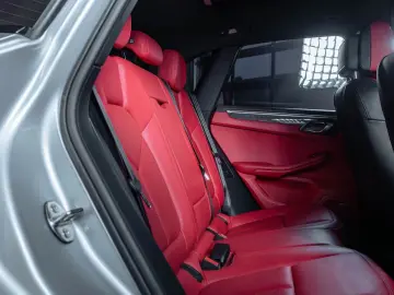 PORSCHE Macan S BOSE Pneumo Pano Sport Chrono ACC