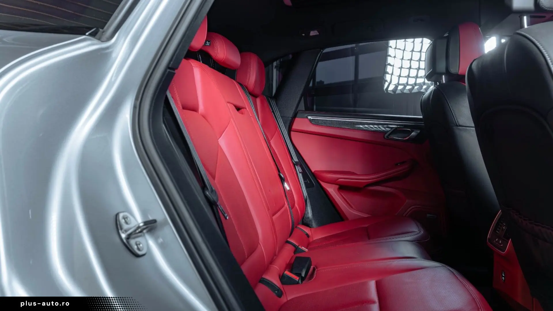 PORSCHE Macan S BOSE Pneumo Pano Sport Chrono ACC