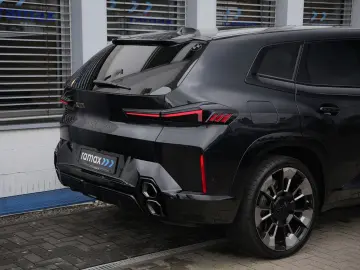 BMW XM  BLACK EDITION