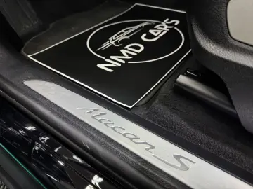 PORSCHE Macan S