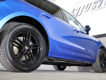 PORSCHE Macan 2.0 AWD TOTW SPUR 4xSHZ BOSÉ PANO TEMP R19