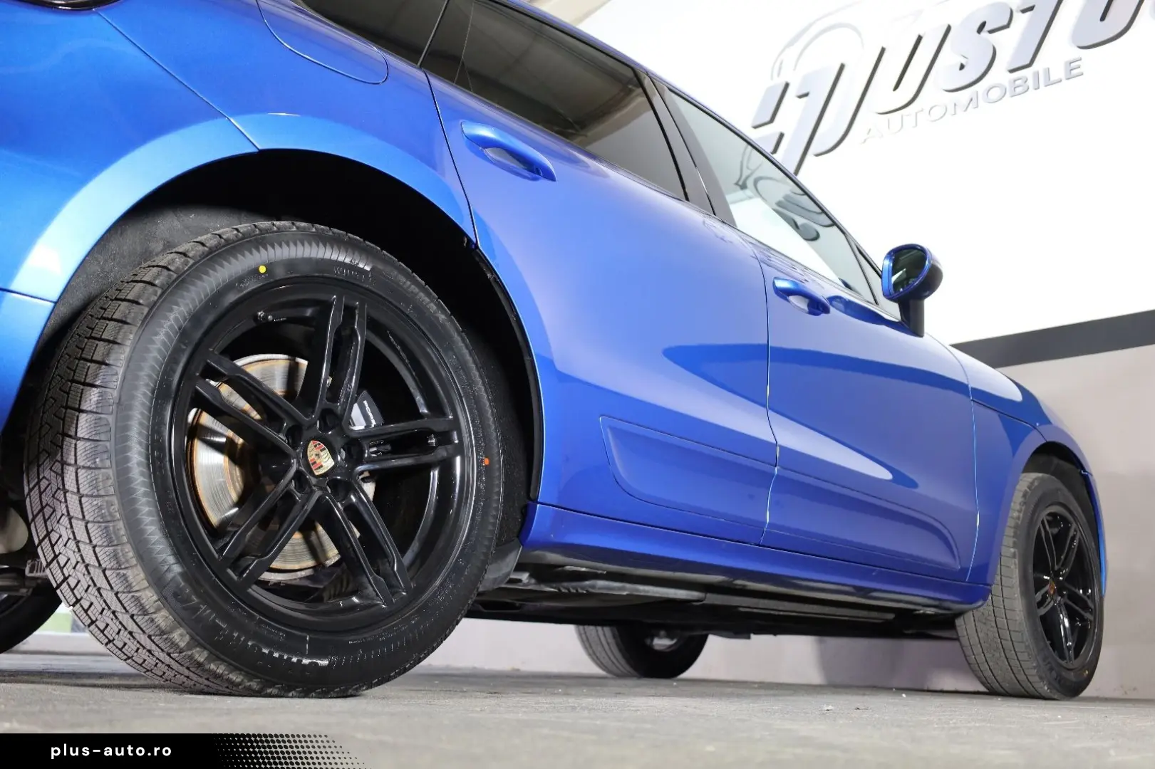 PORSCHE Macan 2.0 AWD TOTW SPUR 4xSHZ BOSÉ PANO TEMP R19