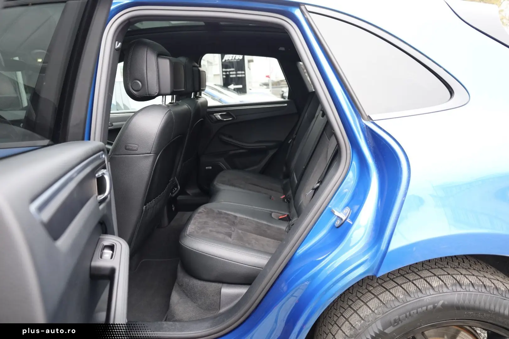 PORSCHE Macan 2.0 AWD TOTW SPUR 4xSHZ BOSÉ PANO TEMP R19