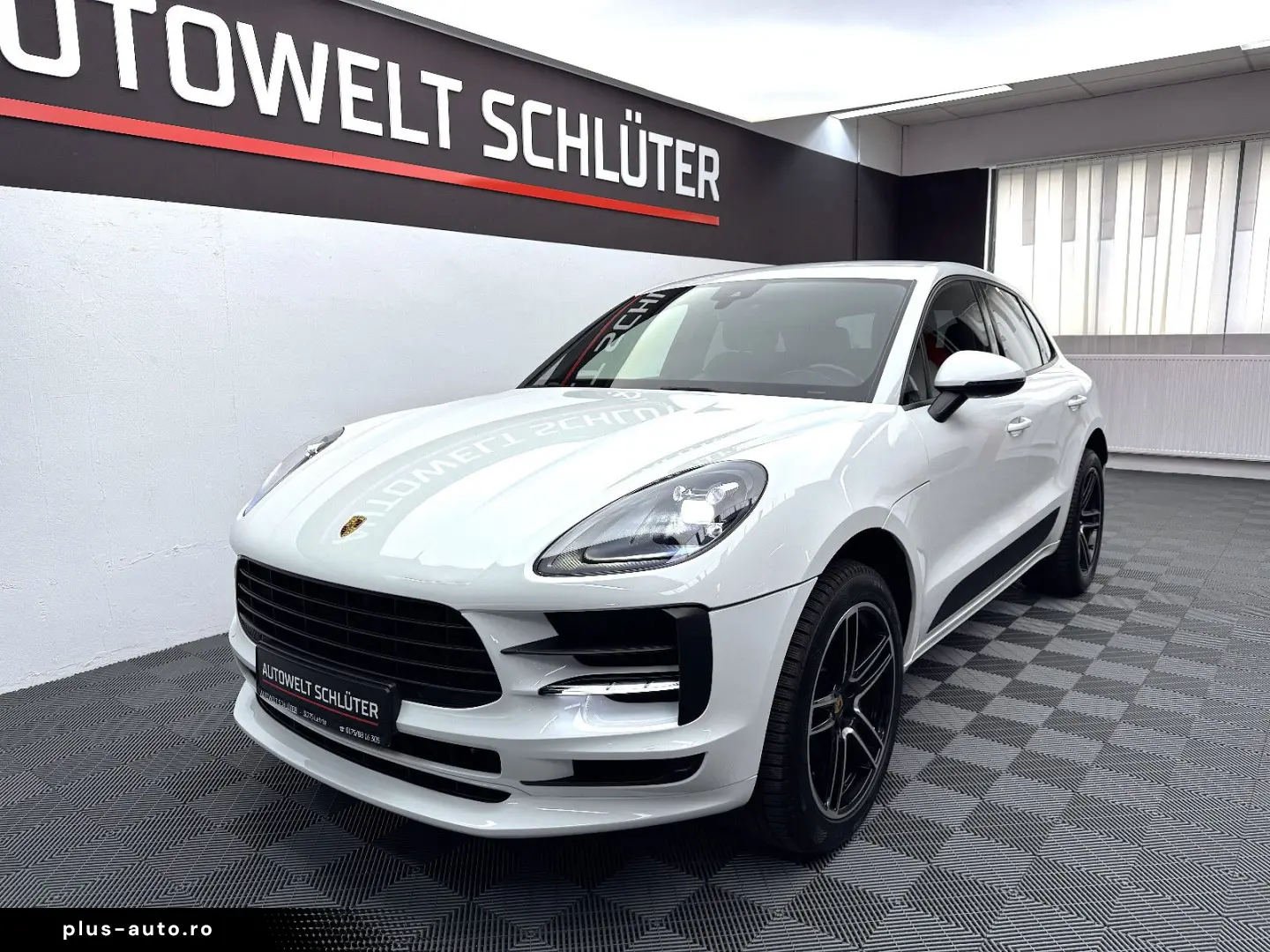 PORSCHE Macan 2.0 AWD Autom Navi LED KAM Leder Bicolor