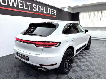 PORSCHE Macan 2.0 AWD Autom Navi LED KAM Leder Bicolor