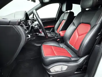 PORSCHE Macan 2.0 AWD Autom Navi LED KAM Leder Bicolor