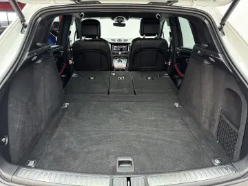 PORSCHE Macan 2.0 AWD Autom Navi LED KAM Leder Bicolor