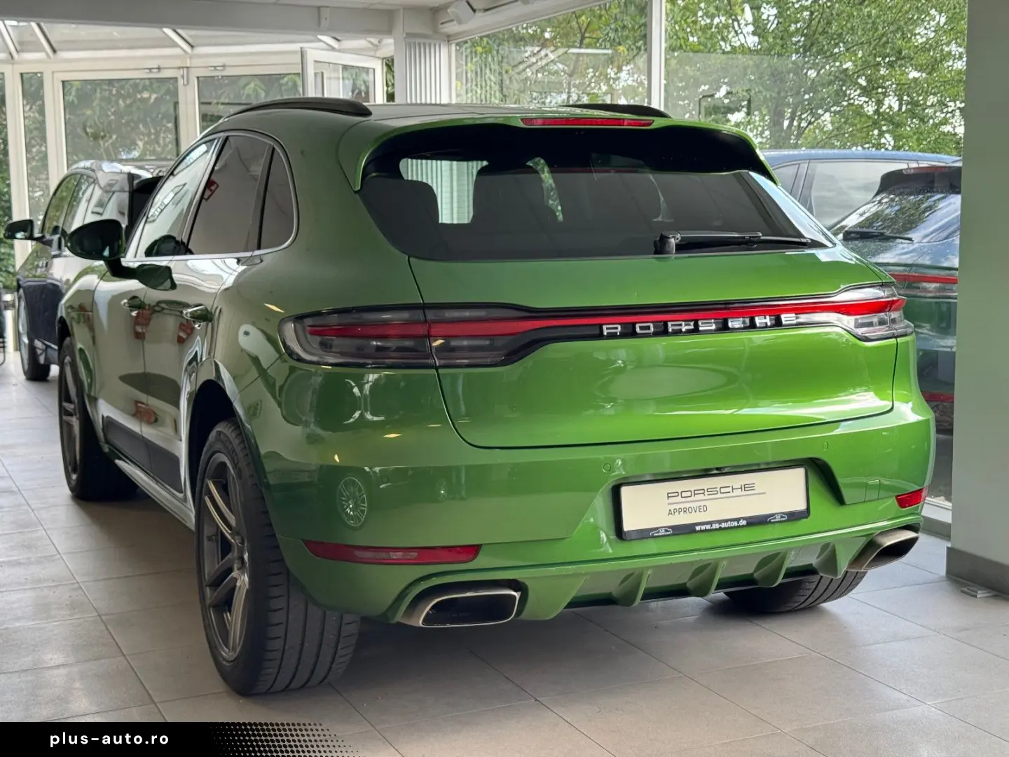 PORSCHE Macan Sport-Design-Paket 18-Wege Bose LED R20