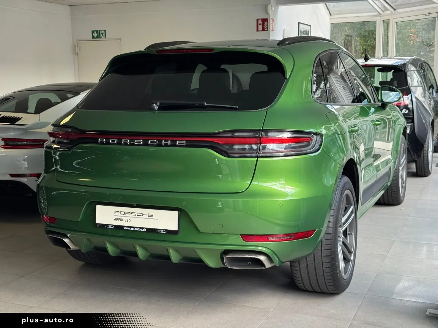 PORSCHE Macan Sport-Design-Paket 18-Wege Bose LED R20