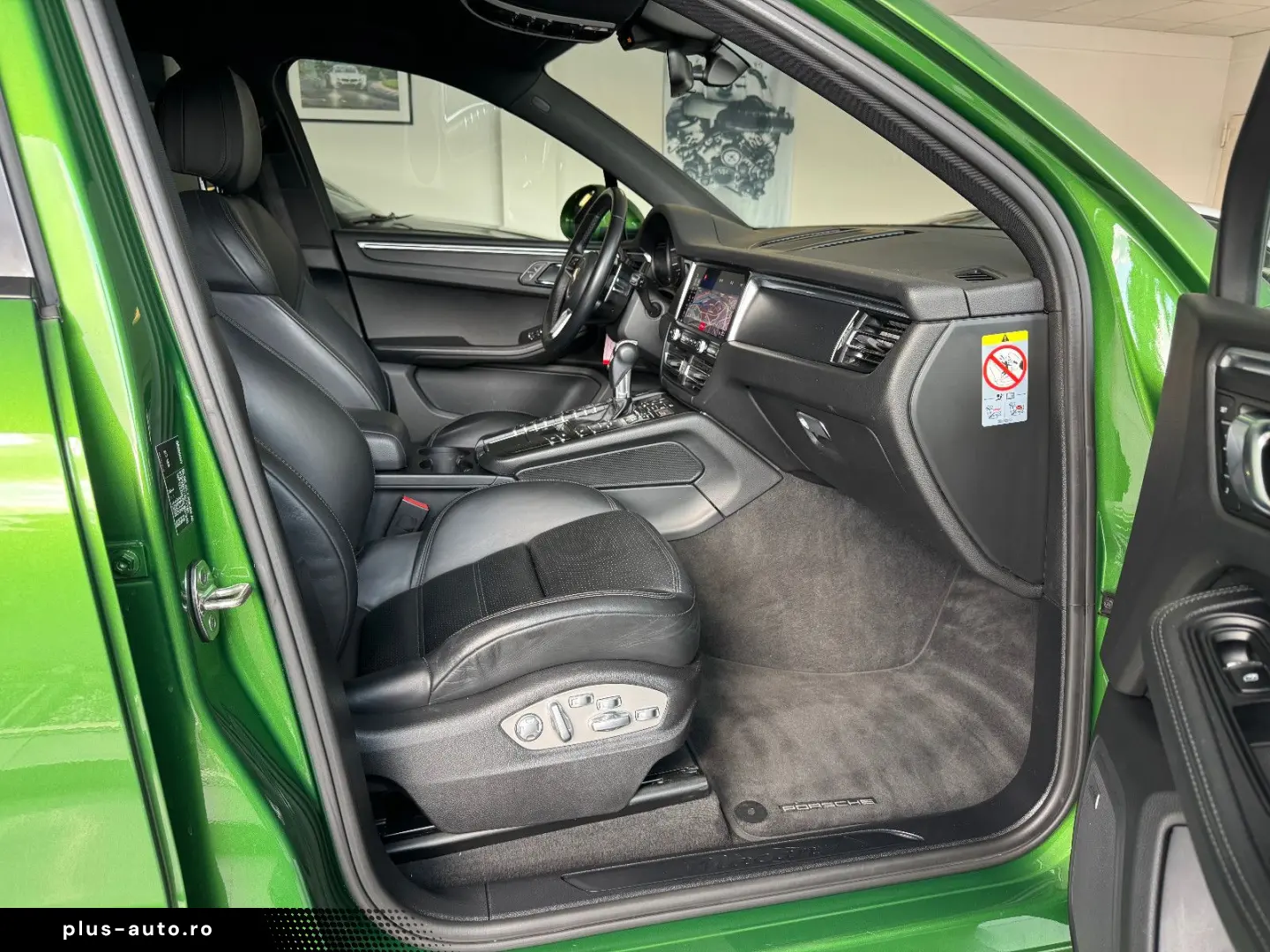 PORSCHE Macan Sport-Design-Paket 18-Wege Bose LED R20