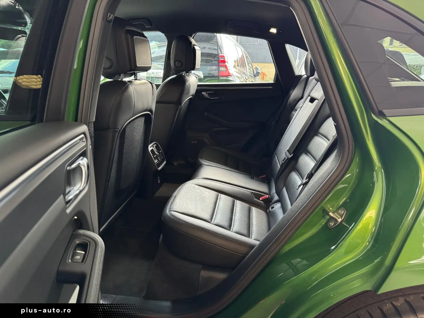 PORSCHE Macan Sport-Design-Paket 18-Wege Bose LED R20