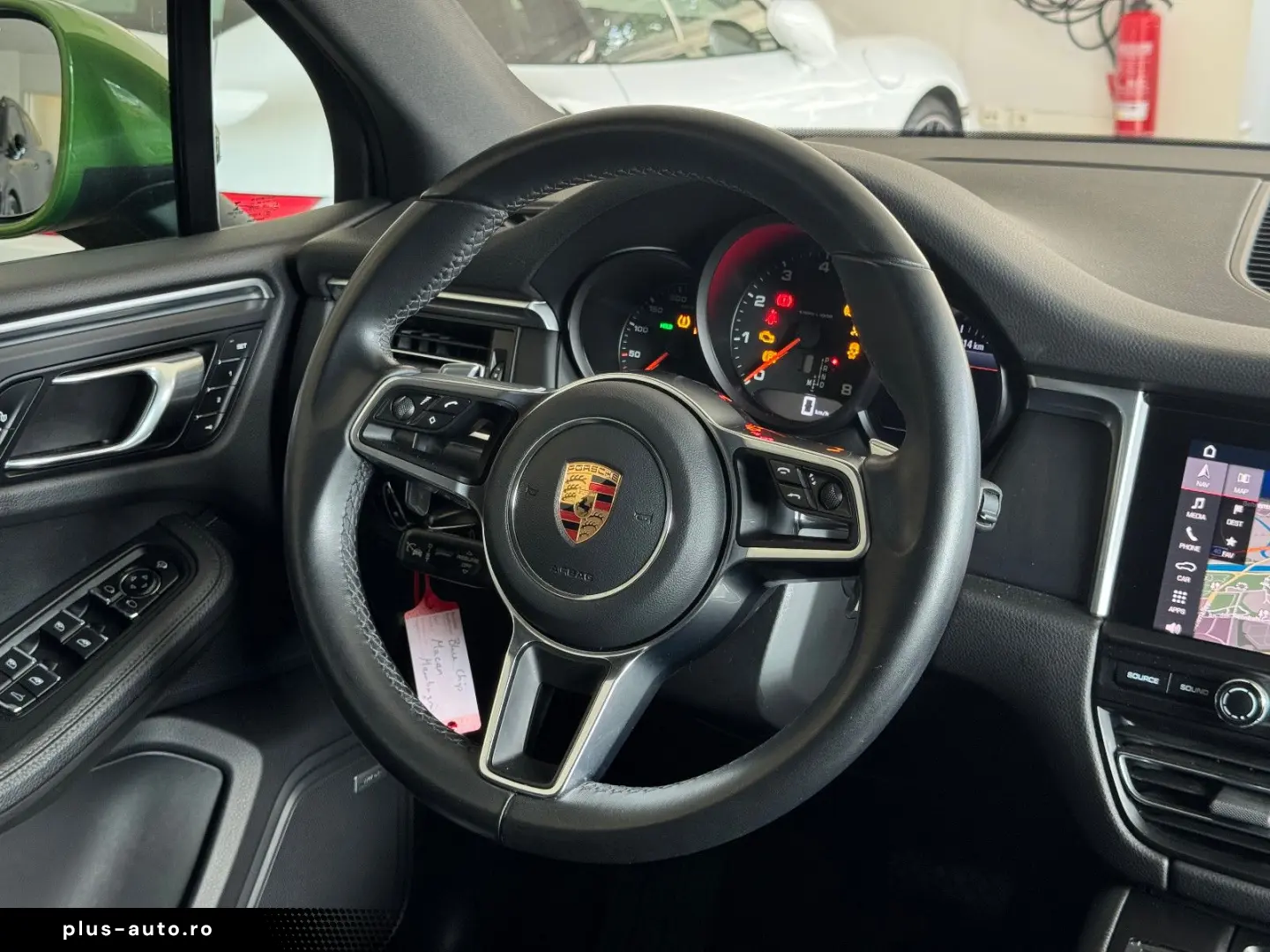 PORSCHE Macan Sport-Design-Paket 18-Wege Bose LED R20