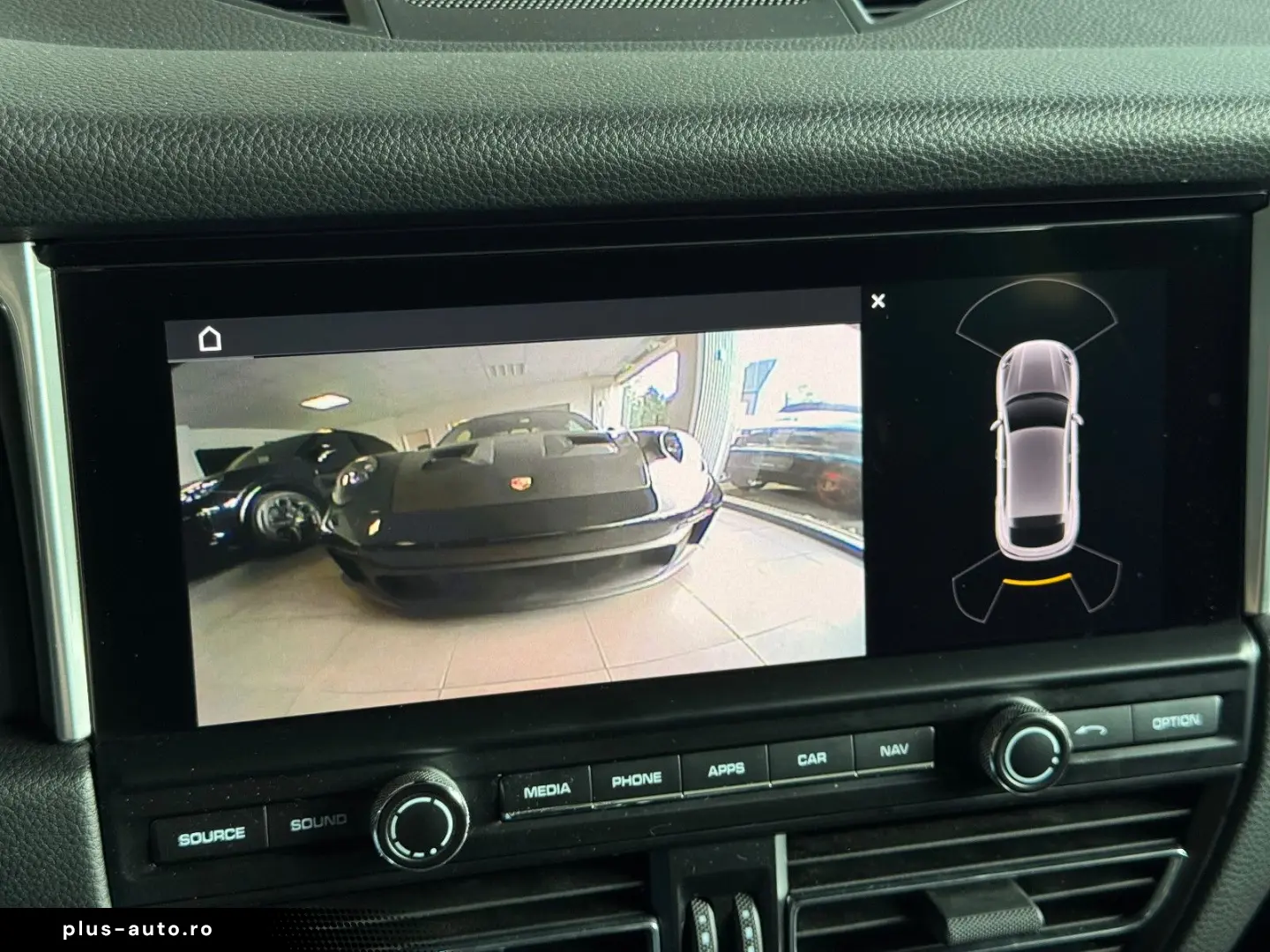 PORSCHE Macan Sport-Design-Paket 18-Wege Bose LED R20