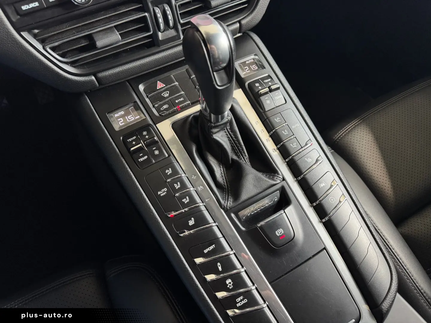 PORSCHE Macan Sport-Design-Paket 18-Wege Bose LED R20