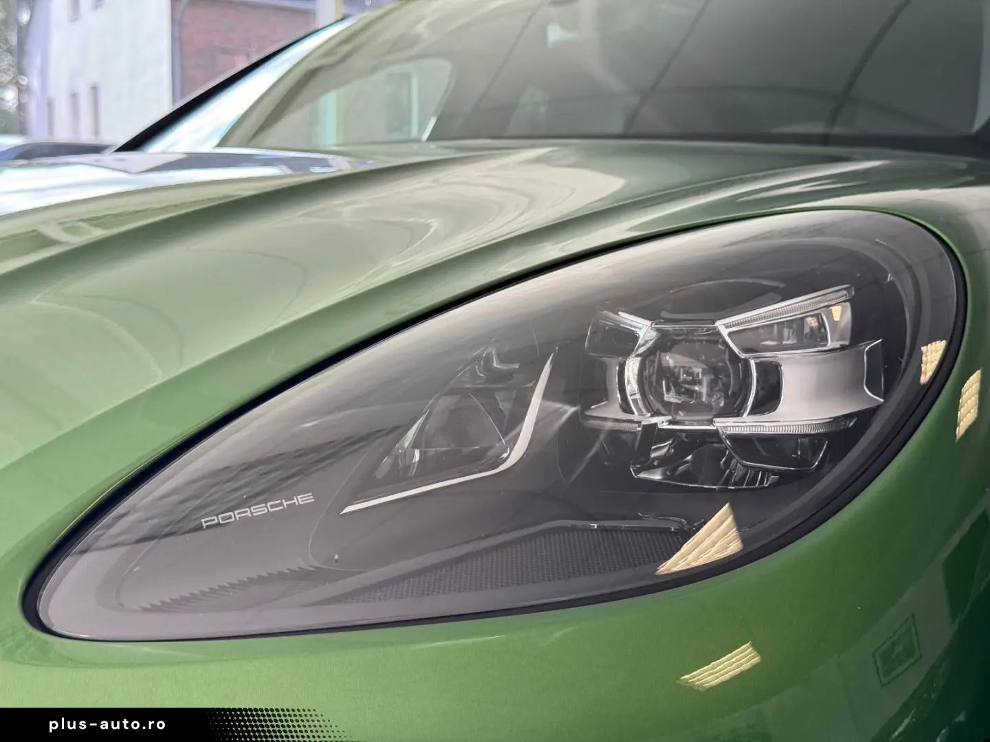 PORSCHE Macan Sport-Design-Paket 18-Wege Bose LED R20