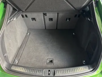 PORSCHE Macan Sport-Design-Paket 18-Wege Bose LED R20