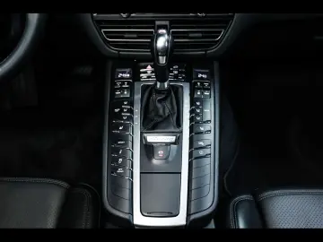 PORSCHE Macan II 2.0 PDK NIGHT BLUE 1 HAND 18W PASM ACC