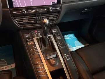 PORSCHE Porsche Macan Benzina Km 89.000 IVA ESPOSTA