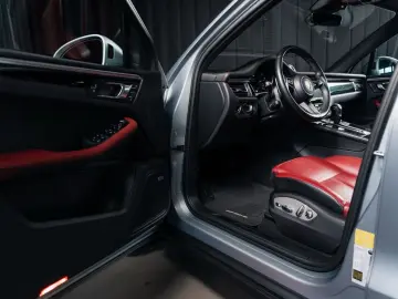 PORSCHE Macan Matrix BOSE Vent Seats 360 Pano