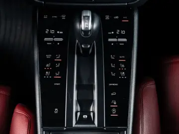 PORSCHE Macan Matrix BOSE Vent Seats 360 Pano
