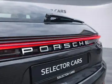 PORSCHE Macan S Approved 10 26 Pano AHK SHZ 8Fach MY2020