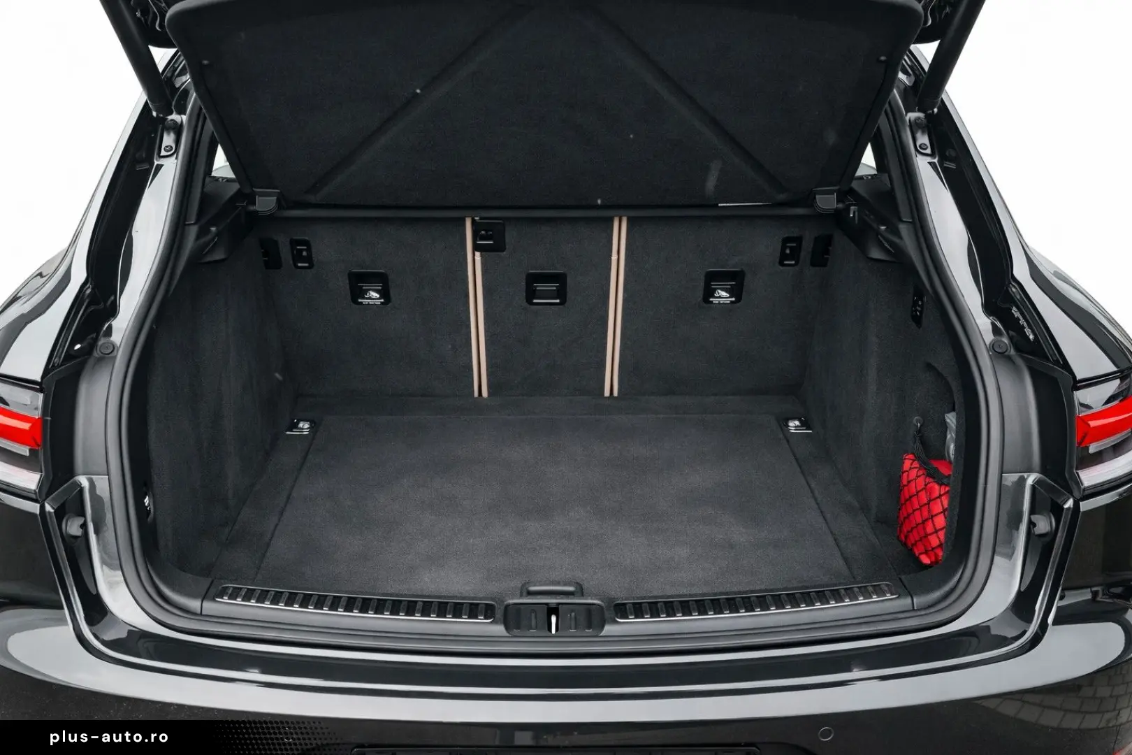 PORSCHE Macan S Approved 10 26 Pano AHK SHZ 8Fach MY2020