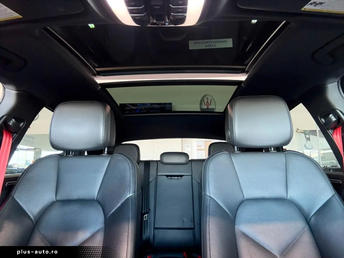 PORSCHE Porsche Macan