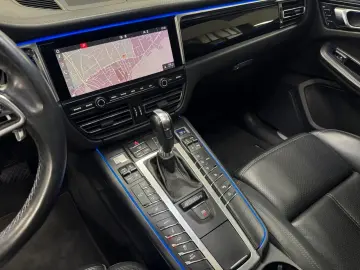 PORSCHE Porsche Macan 3.0 S