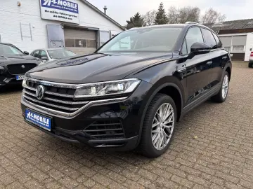 VW Touareg 3.0 V6 TSI 4Motion LED Navi Kamera