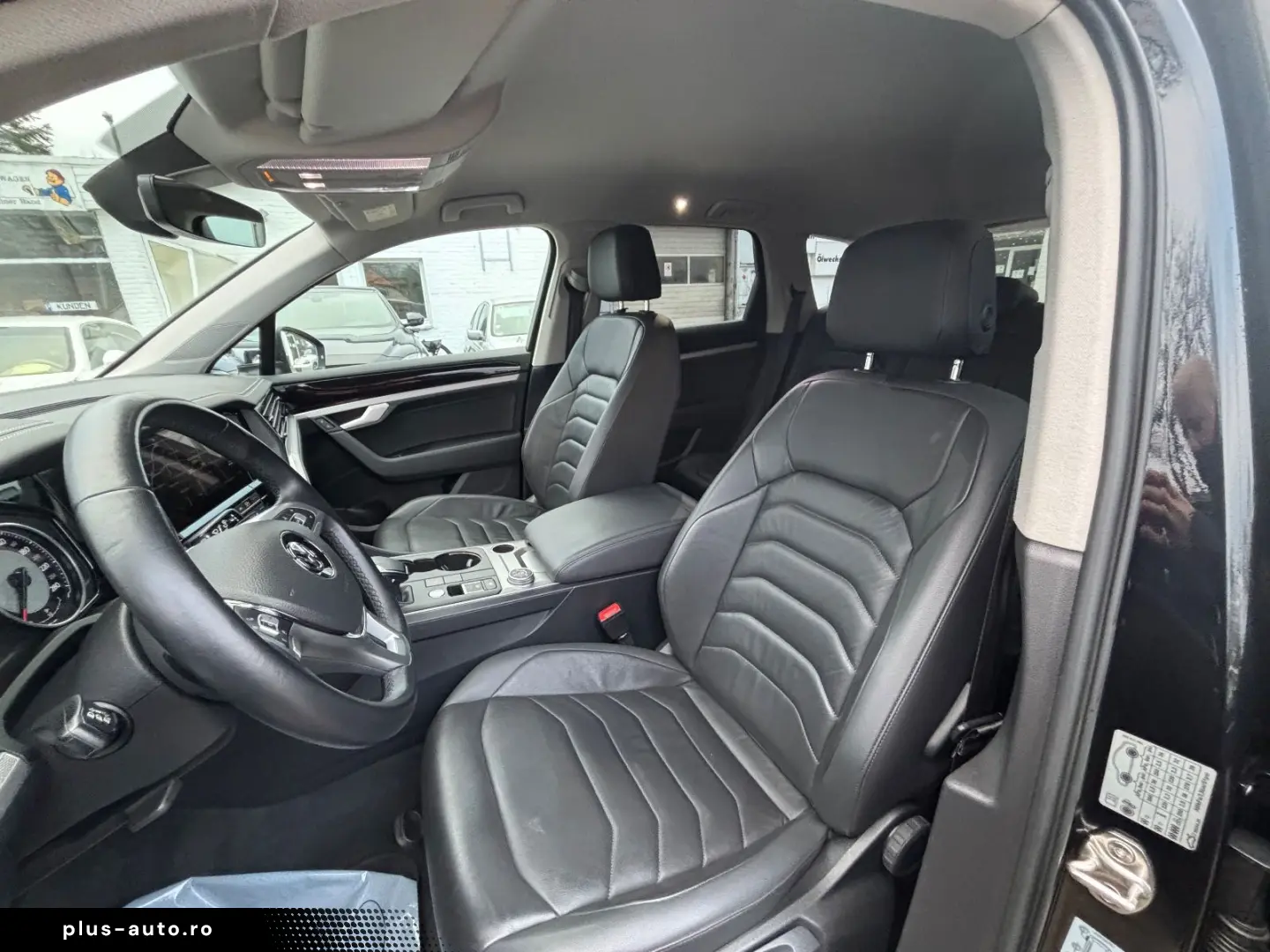 VW Touareg 3.0 V6 TSI 4Motion LED Navi Kamera