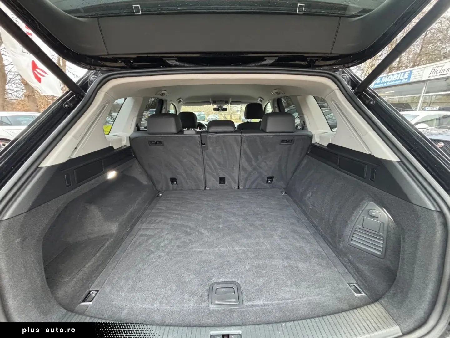 VW Touareg 3.0 V6 TSI 4Motion LED Navi Kamera