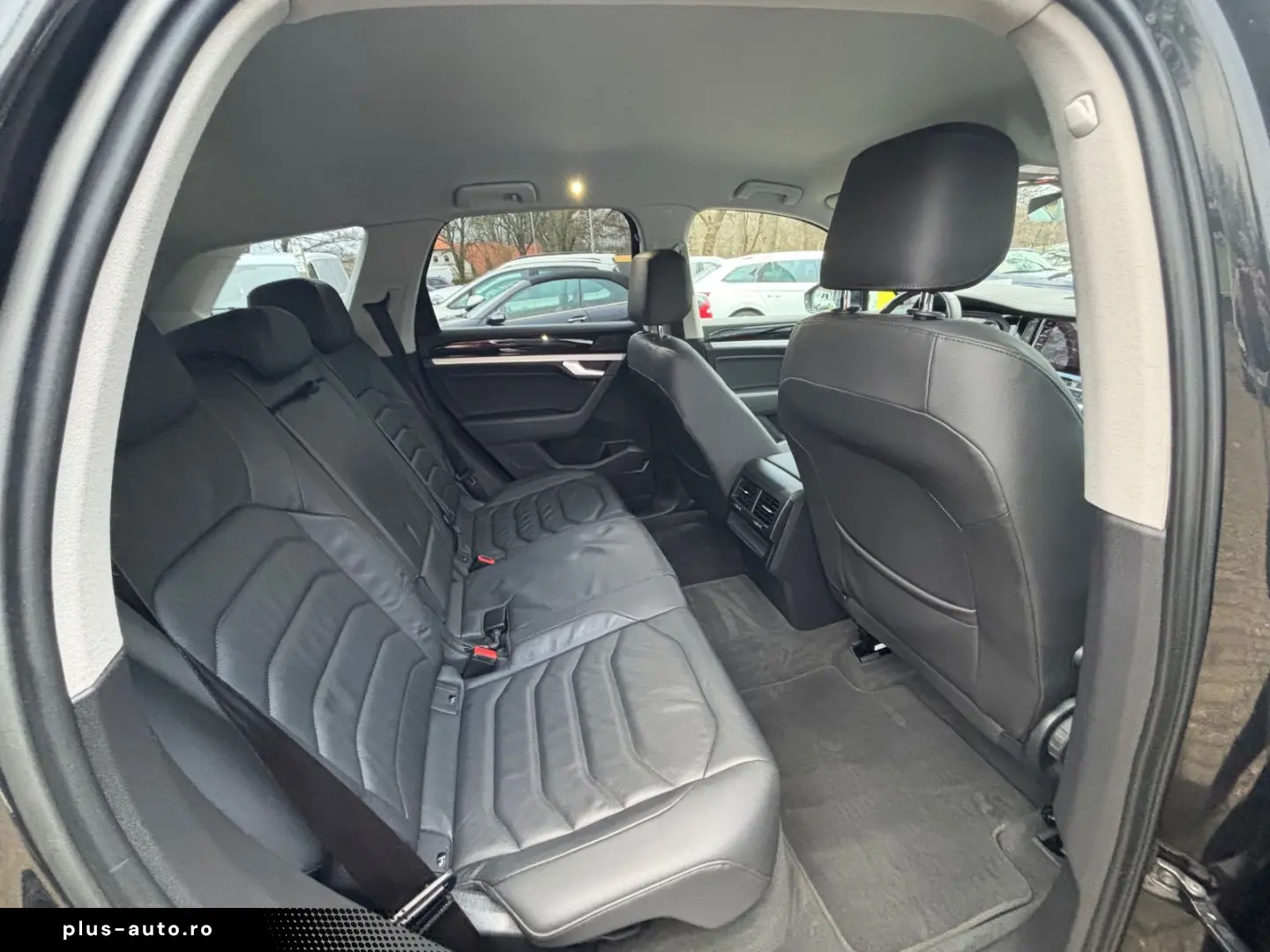 VW Touareg 3.0 V6 TSI 4Motion LED Navi Kamera