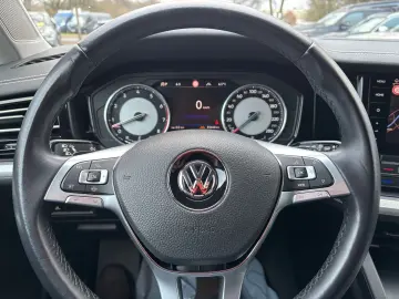 VW Touareg 3.0 V6 TSI 4Motion LED Navi Kamera