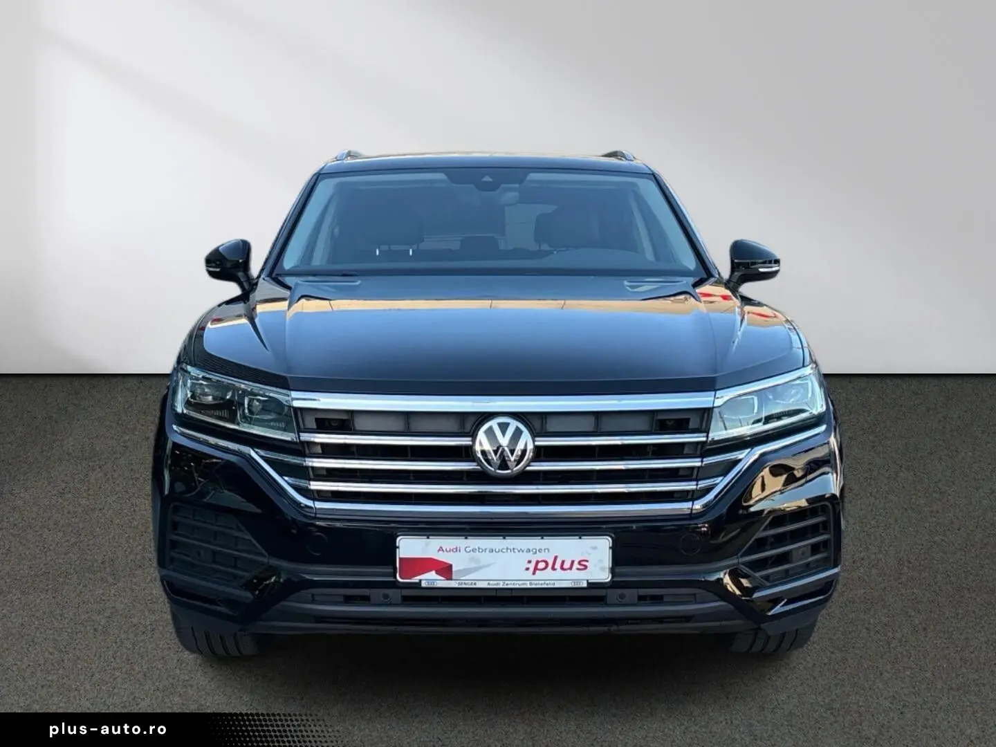 VW Touareg 3.0 TDI DSG V6 4Motion CarPlay LED AHK
