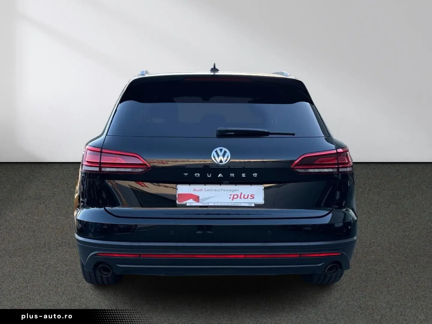 VW Touareg 3.0 TDI DSG V6 4Motion CarPlay LED AHK