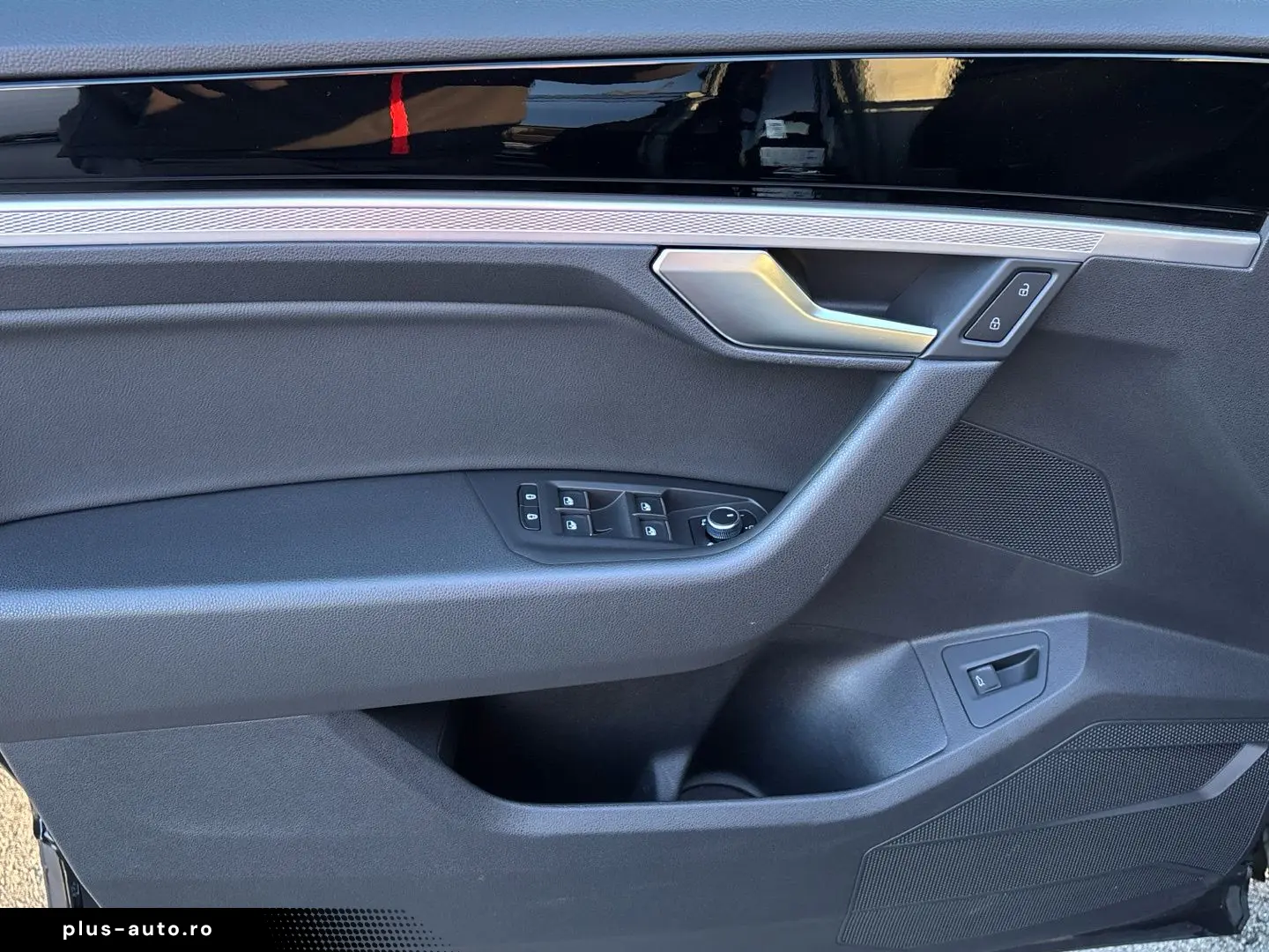 VW Touareg 3.0 TDI DSG V6 4Motion CarPlay LED AHK