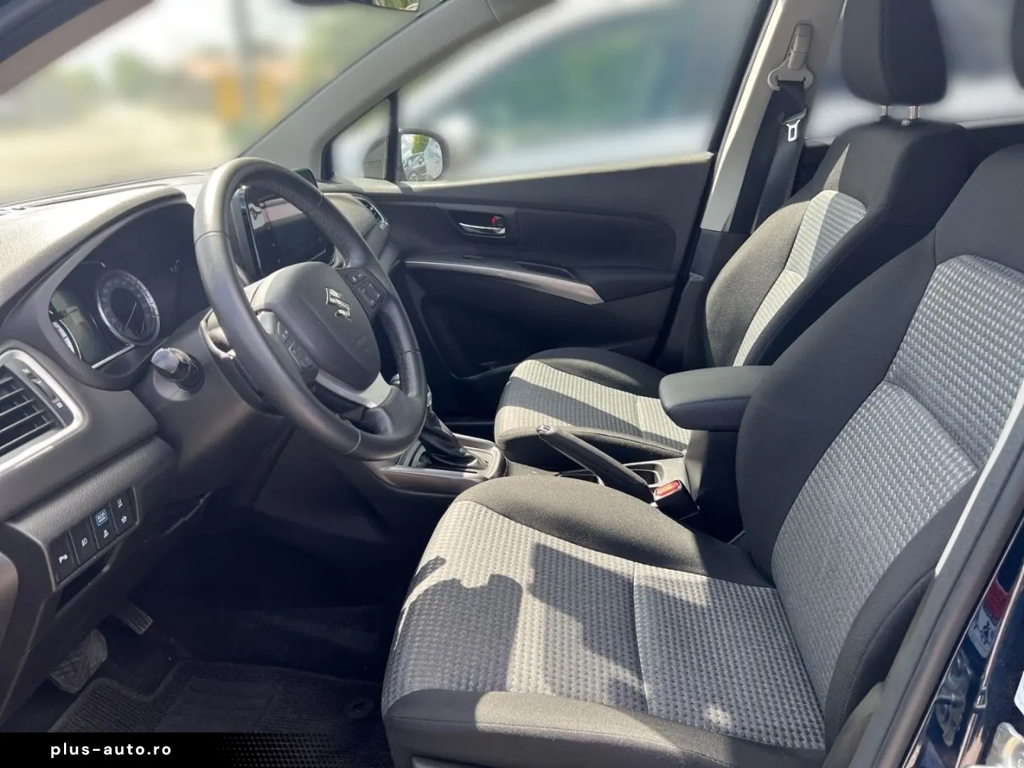 SUZUKI S-Cross Comfort 1.4 AGS Hybrid LED klima Kamera