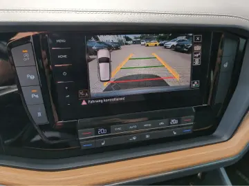 VW Touareg Atmosphere 4M LED HUD StHz eAHK ACC Luft