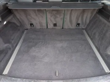 VW Touareg Atmosphere 4M LED HUD StHz eAHK ACC Luft